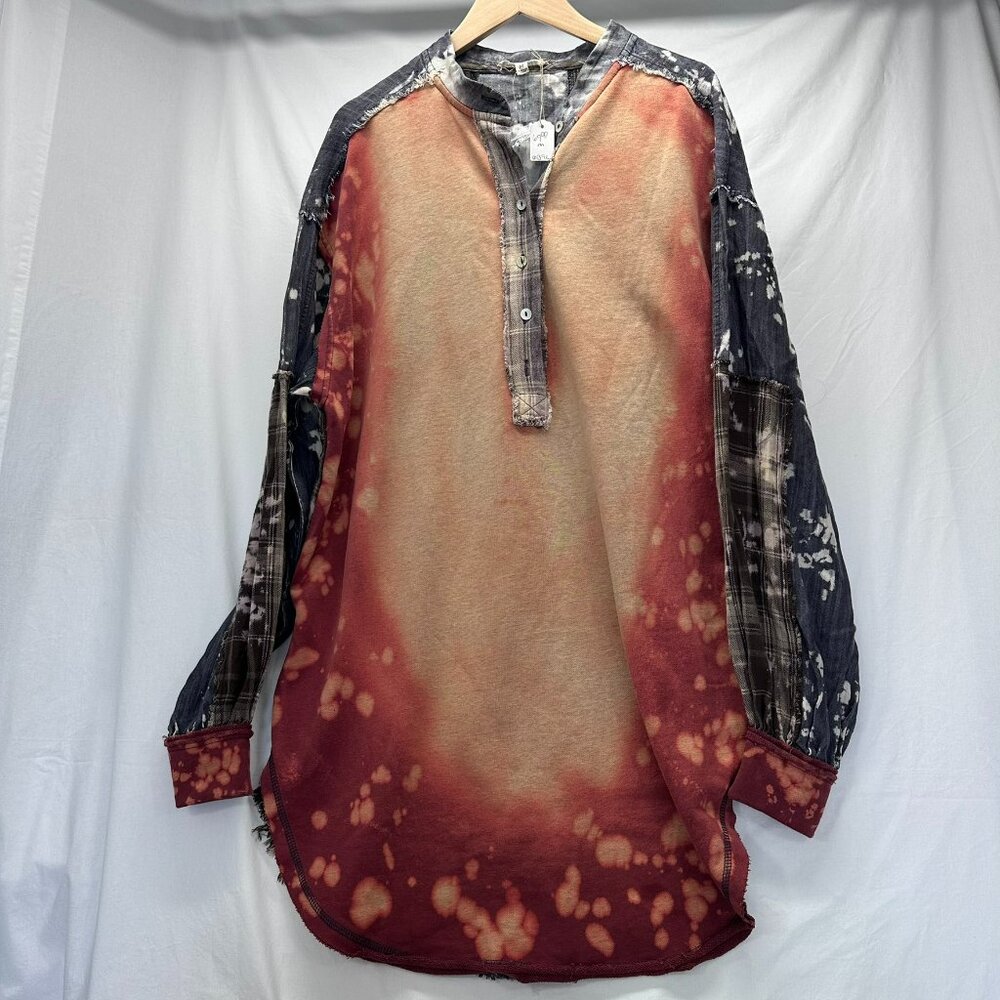 Oil & Hali Ladies Denim and Red Multi Color 1/3 Bleached Button Pullover Shirt L